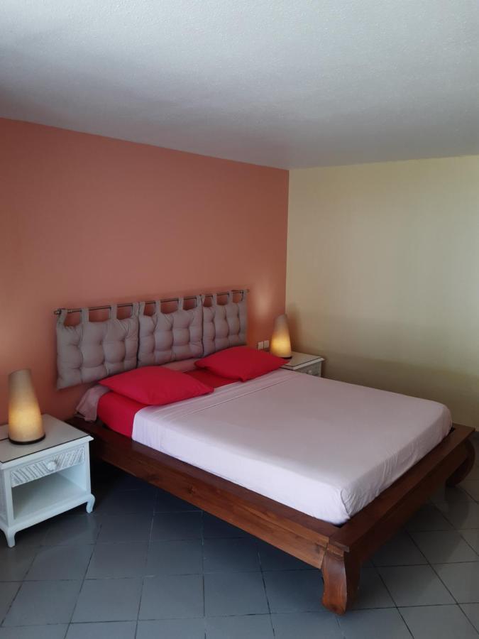 Studio En Bord De Mer - Residence La Vieille Tour Le Gosier  Exterior foto
